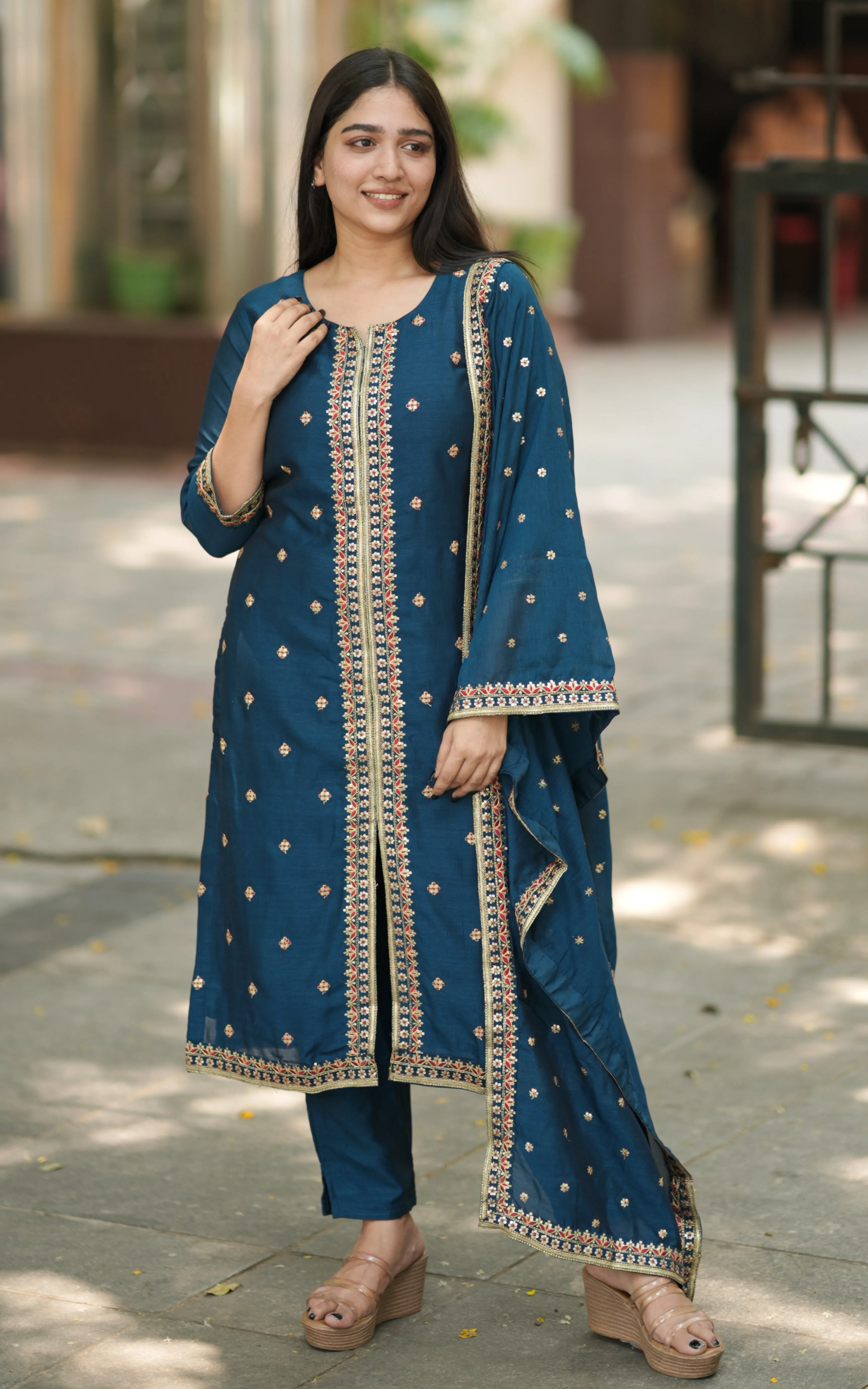 Abi Blue (Kurti Pant Dupatta)