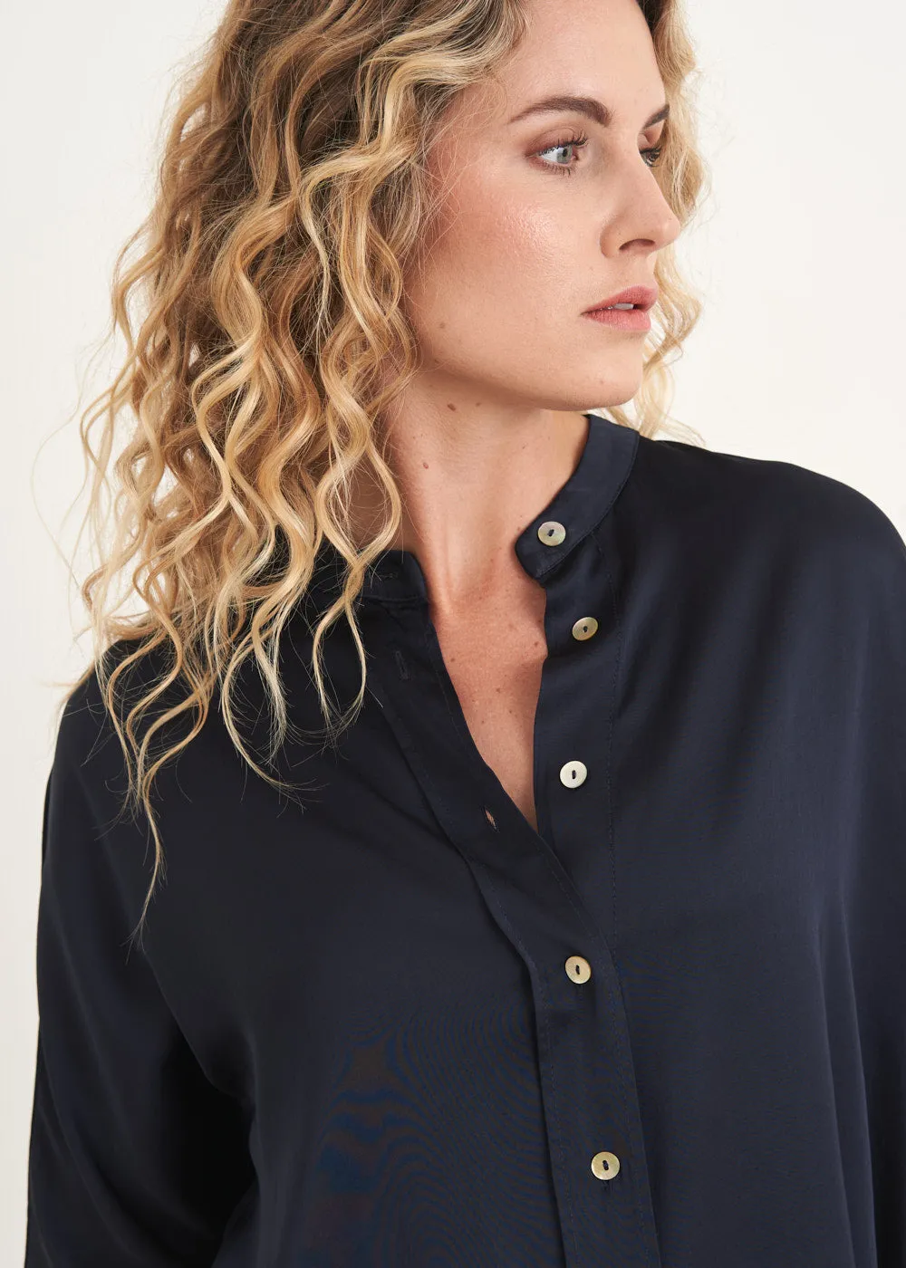 ANDI SATIN SHIRT - BLUE BLACK