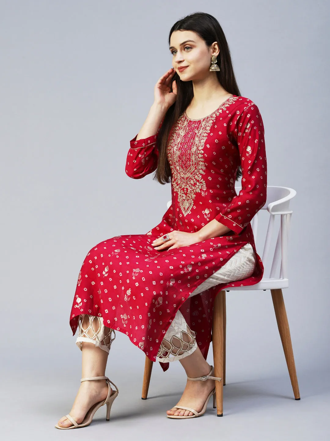 Bandhani Printed & Embroidered Straight Fit Kurta – Magenta