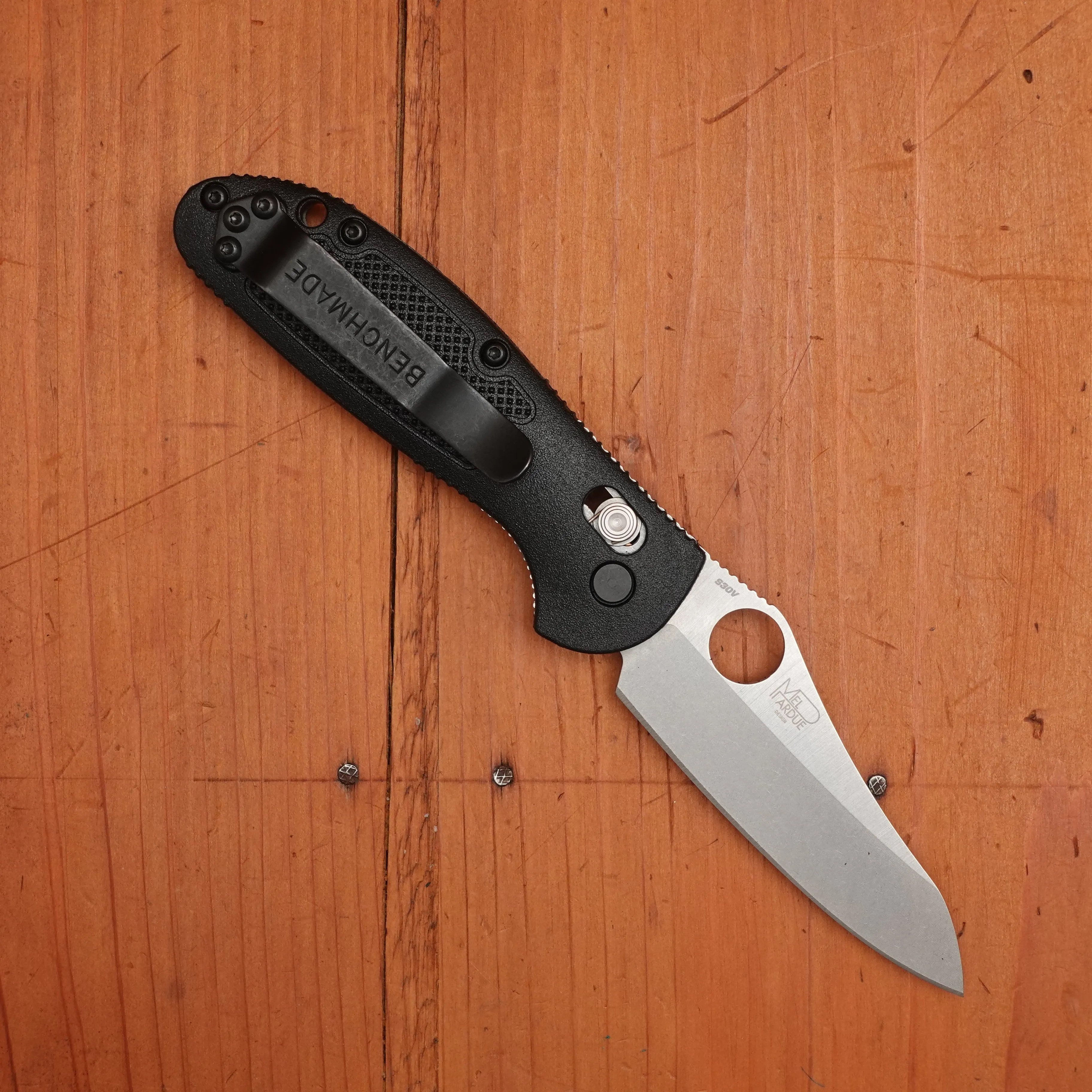 Benchmade 555-S30V Mini Griptilian Sheepsfoot CPM-S30V AXIS Lock Black Grivory Handle