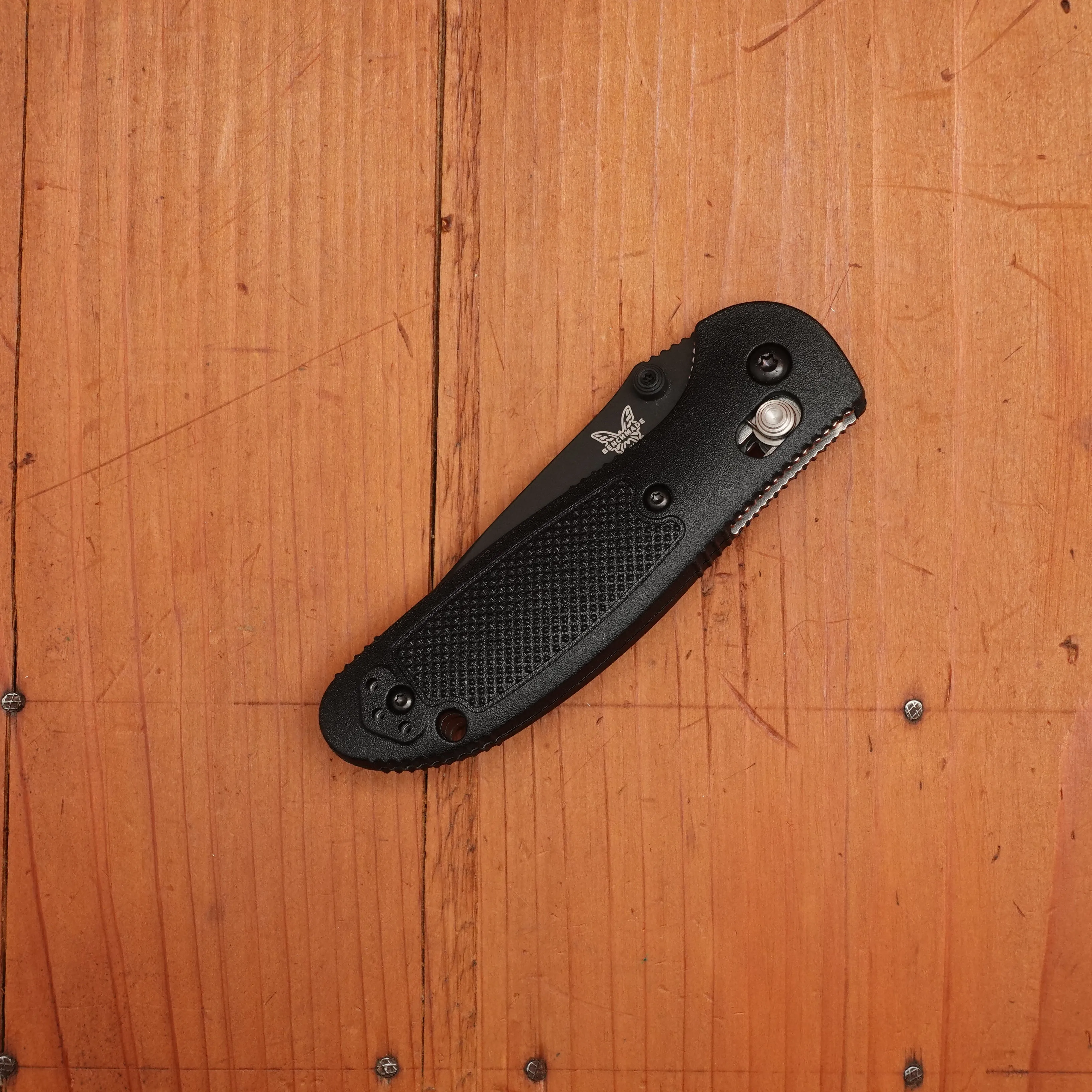 Benchmade 556SBK-S30V Mini Griptilian Serrated Drop Point CPM-S30V AXIS Lock Black Grivory Handle