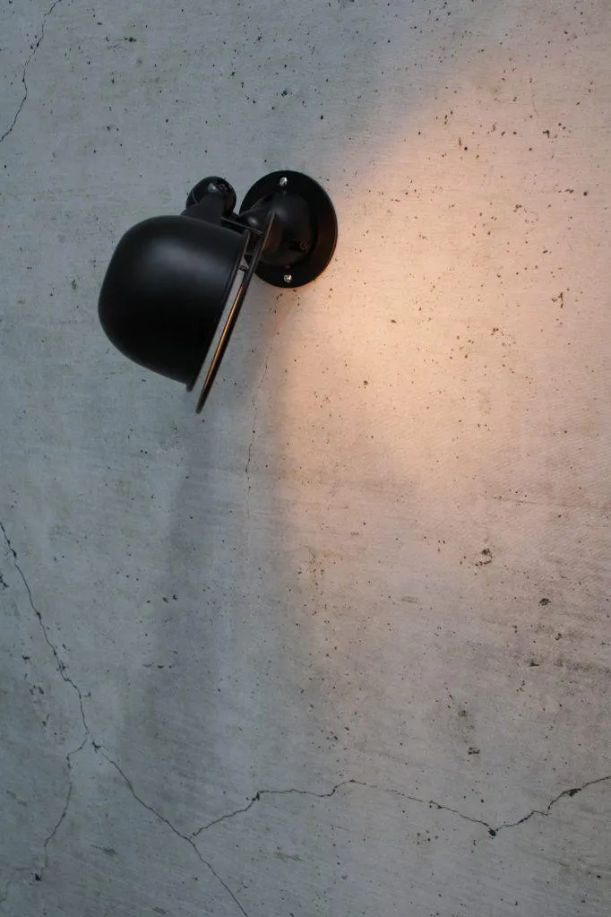 Calais Rotatable Wall Light