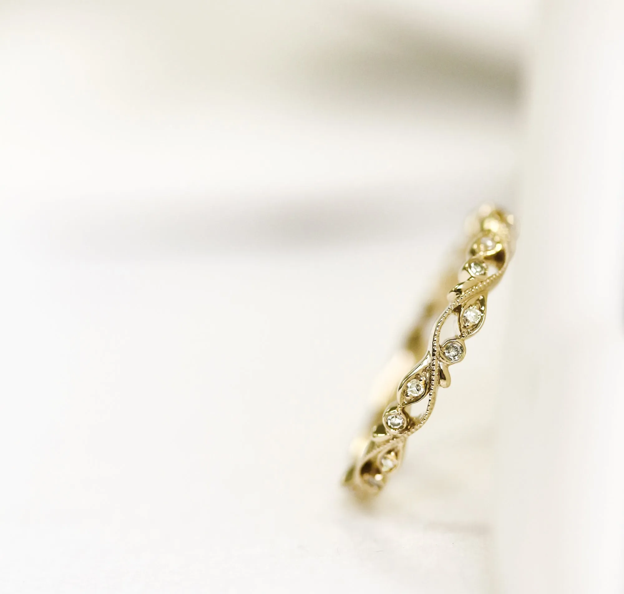 Diamond Floral Vine Filigree Gold Ring