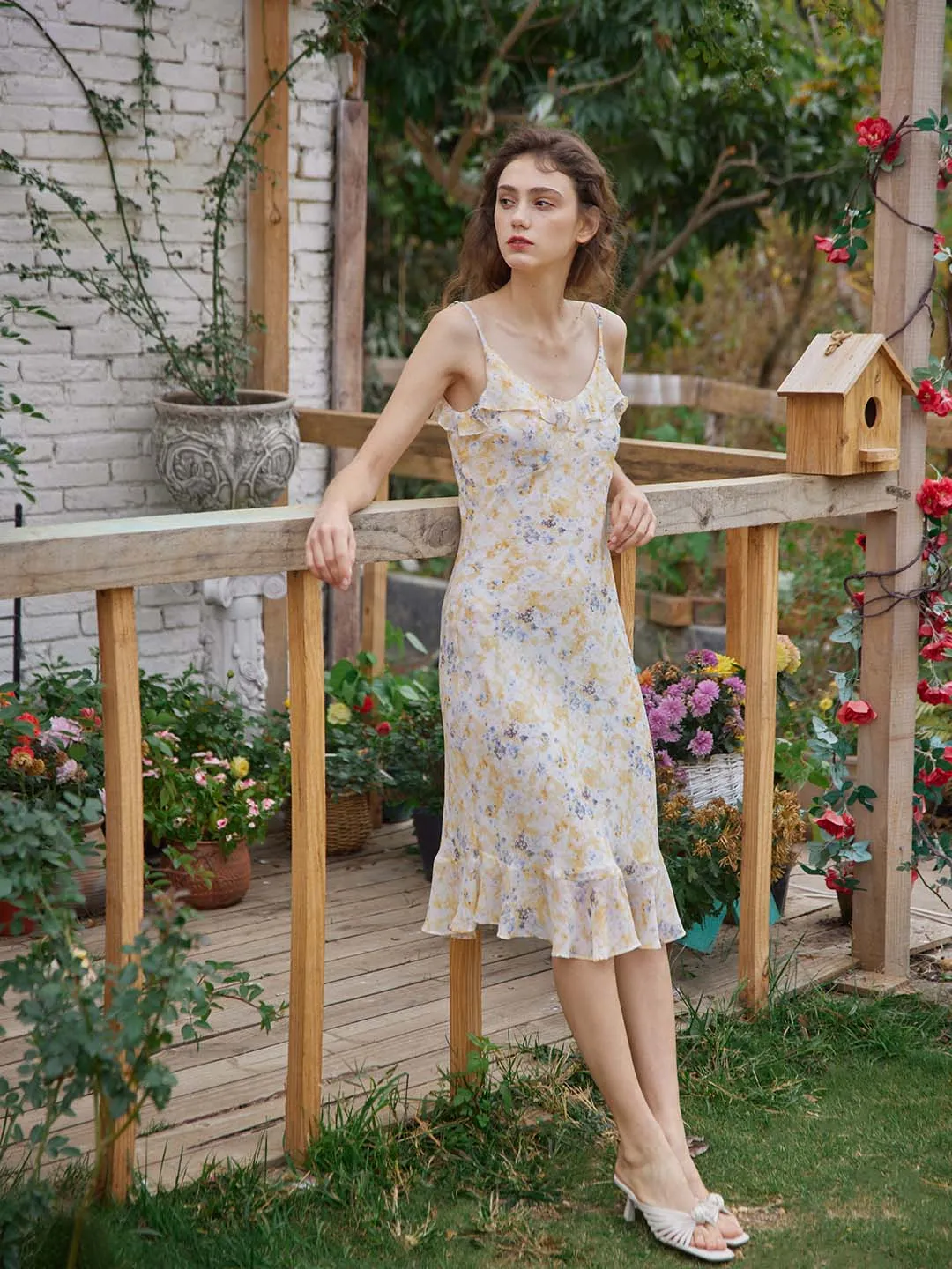 【Final Sale】Kama Floral Chiffon Slip Dress