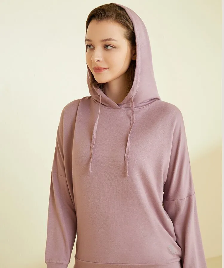 Women's Hooded Long Sleeved Winter Sleepwear Homewear Set