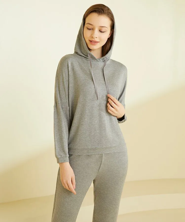 Women's Hooded Long Sleeved Winter Sleepwear Homewear Set